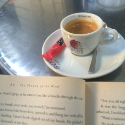 Cafe solo & a good book, Barcelona